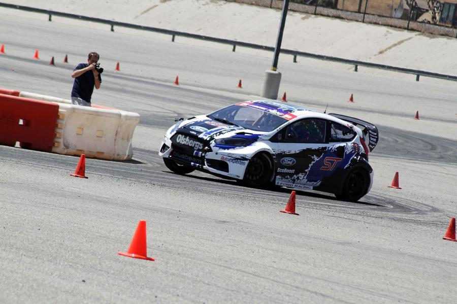  Ford Fiesta ST GRC 2013 года  (фото 33 из 58)